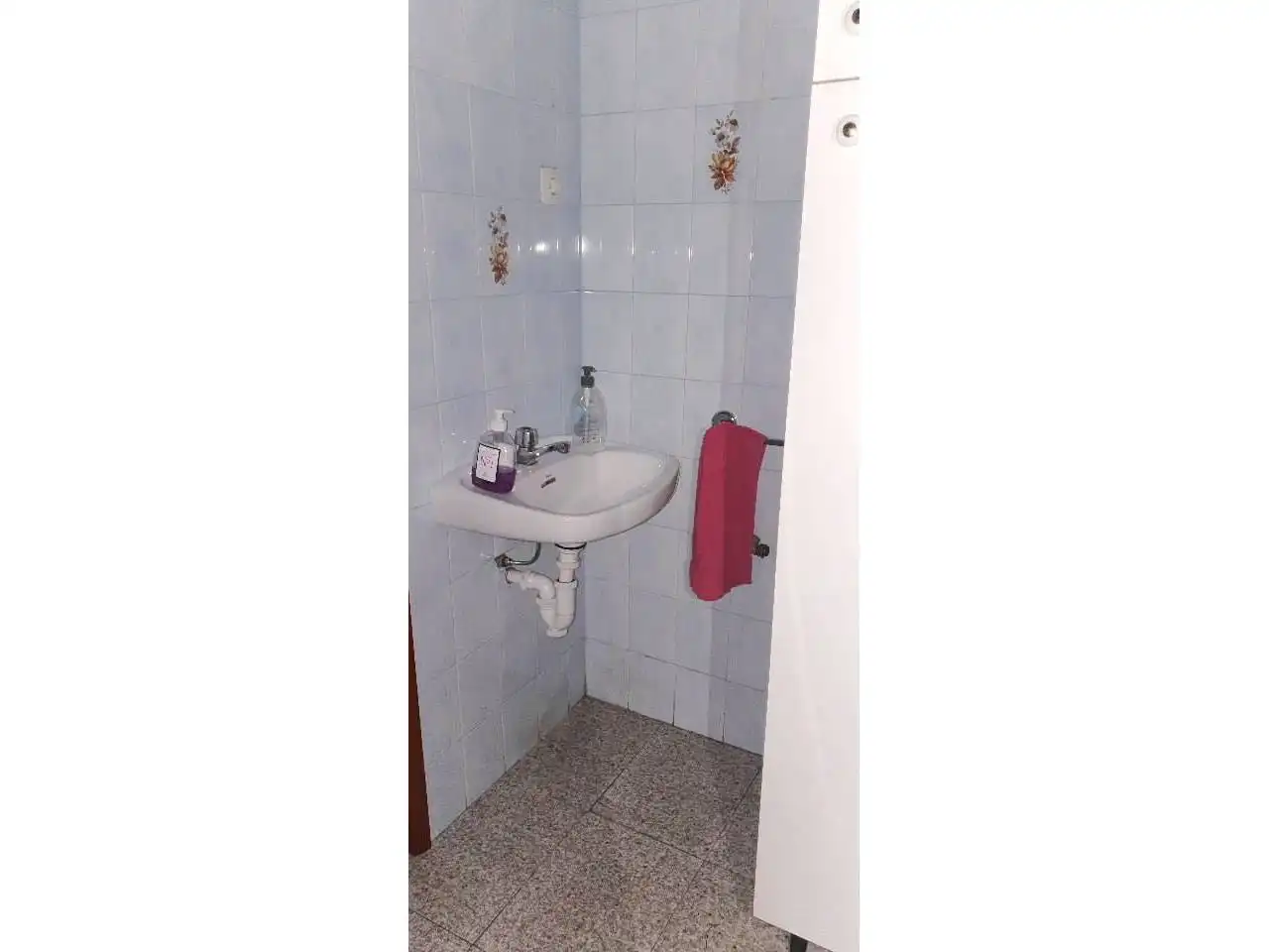 Bathroom of Commercial properties for sale in  Logroño