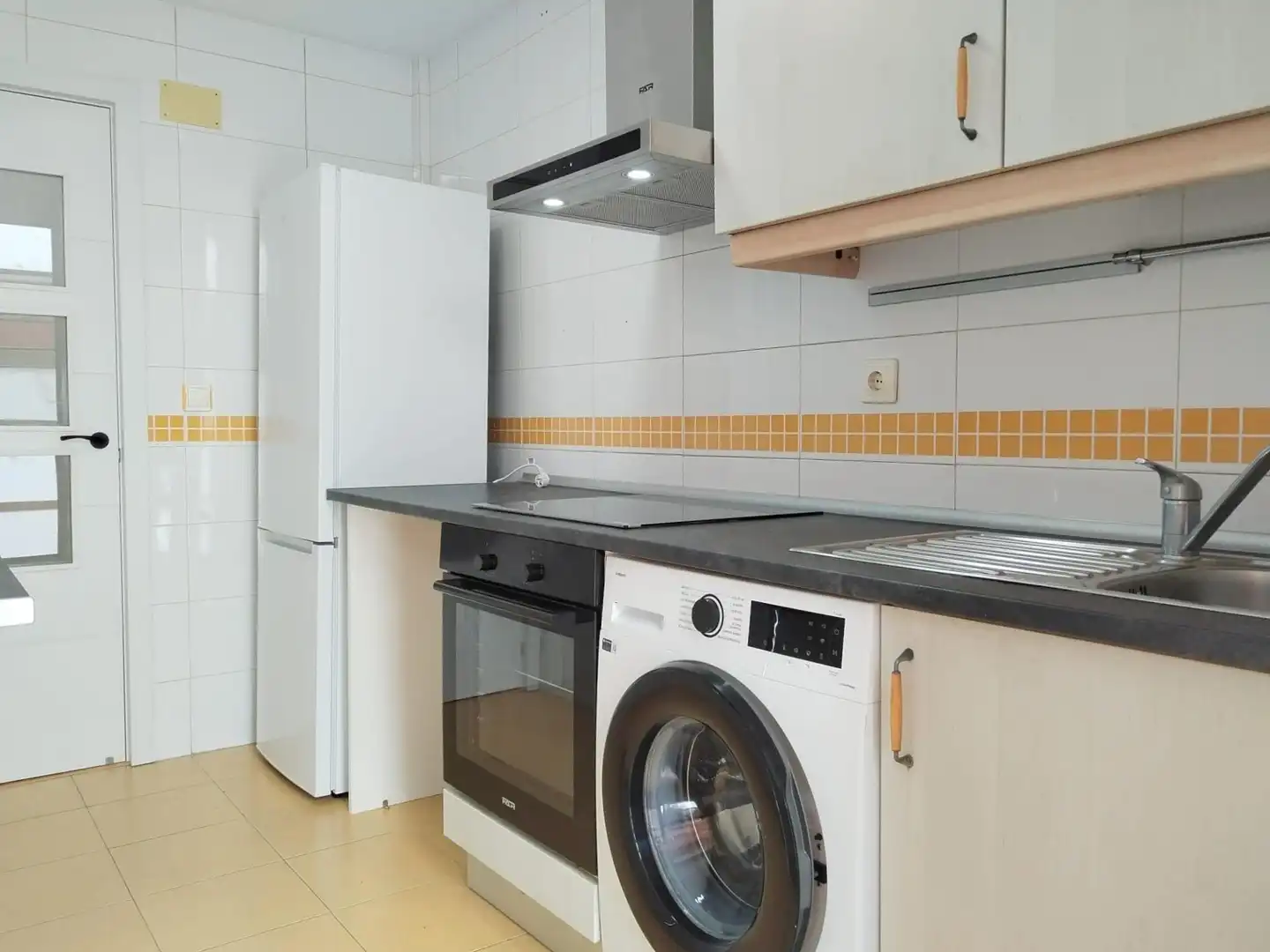 Flat for rent in Perlita