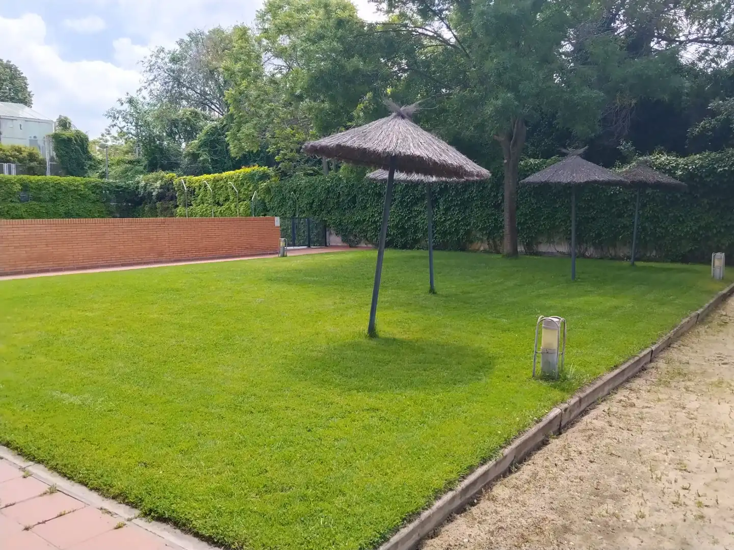 Jardí de Dúplex de lloguer en Pozuelo de Alarcón amb Aire condicionat, Calefacció i Terrassa