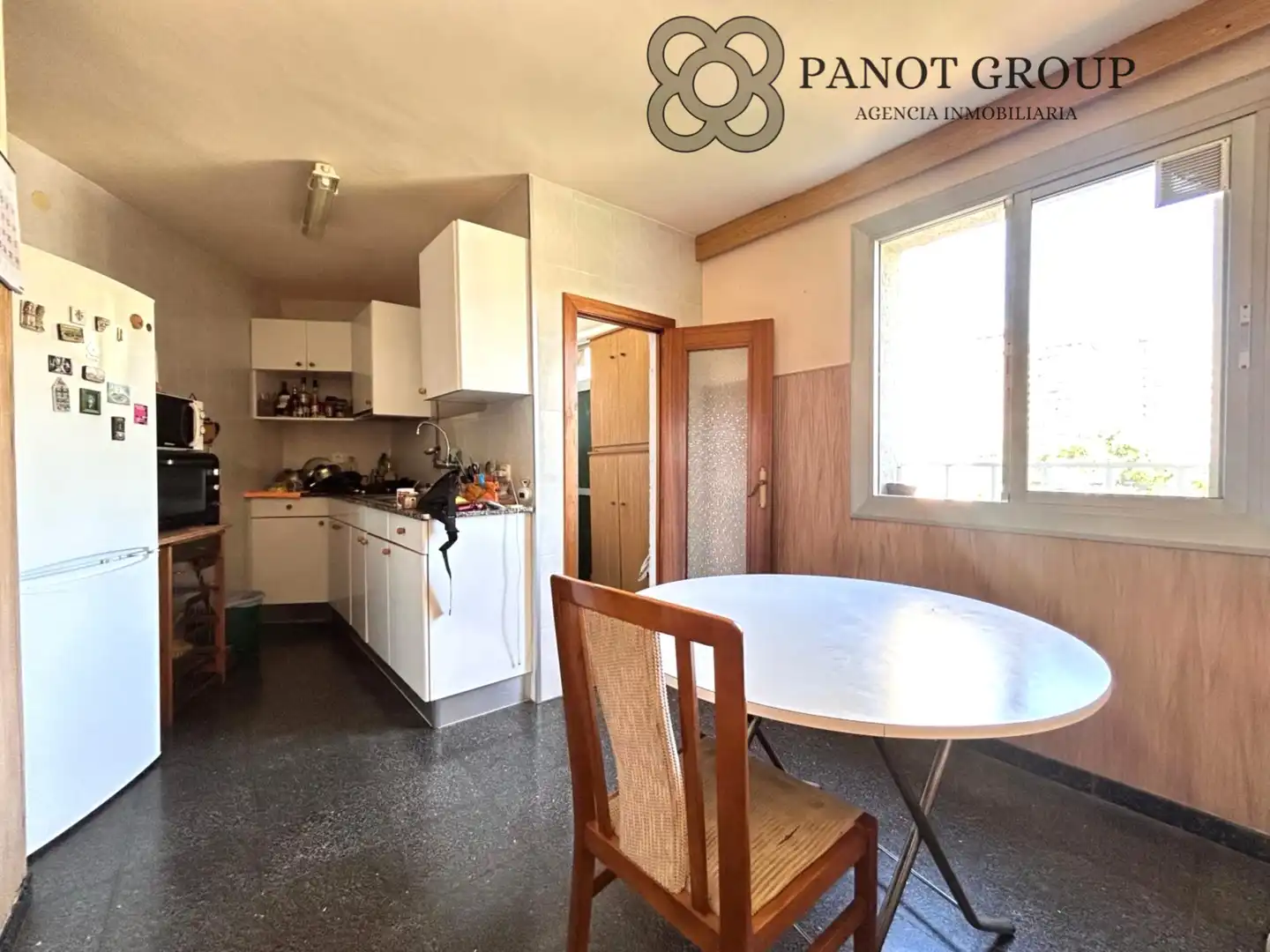 Cocina de Piso en venta en Barcelona con Aire acondicionado y Balcón