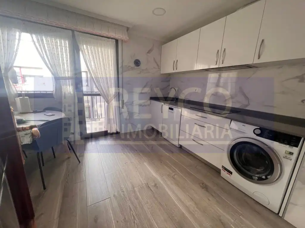 Piso con ascensor en venta en Calle Ventilla, imagen 3