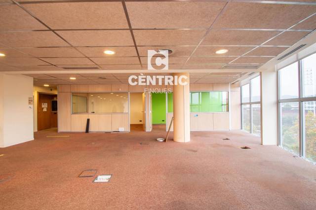 Oficina en Alquiler en Sant Pere