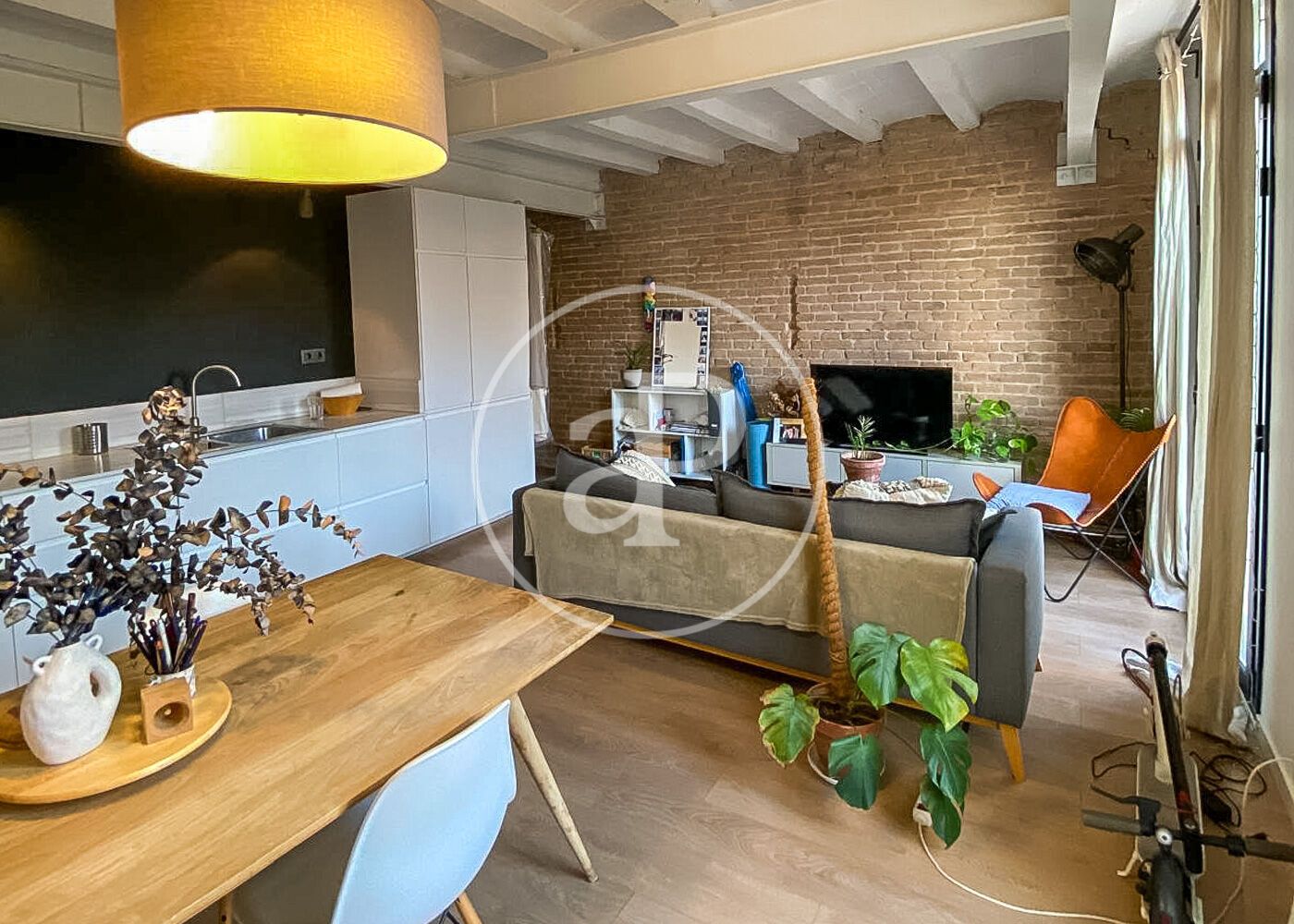 Living room of Flat for sale in  Barcelona Capital  with Air Conditioner, Heating and Furnished