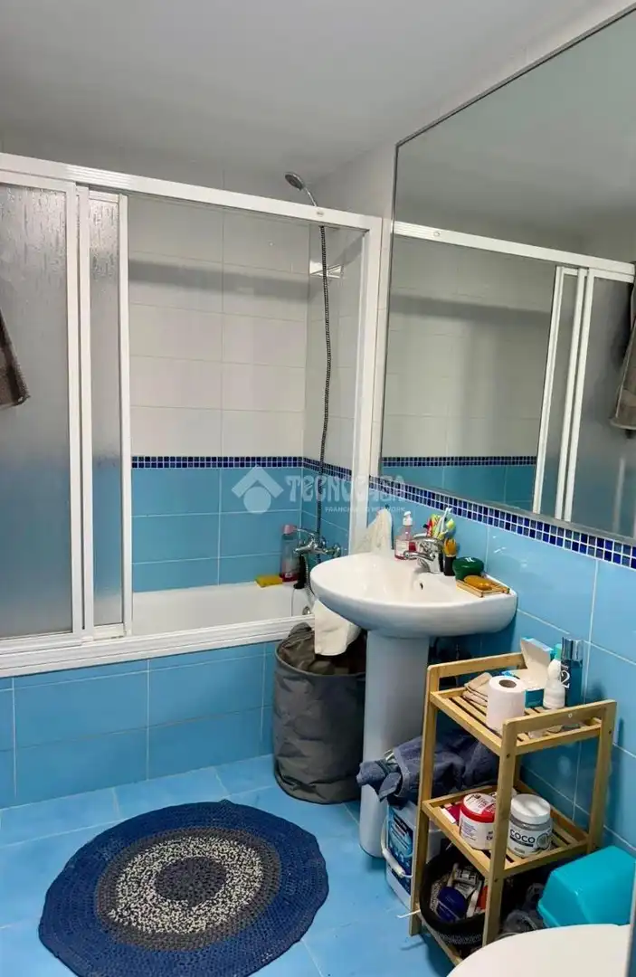 Bathroom of Flat for sale in Móstoles  with Air Conditioner, Heating and Terrace