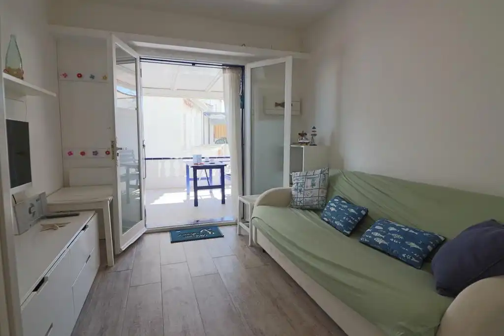 Sala d'estar de Casa o xalet en venda en Roses
