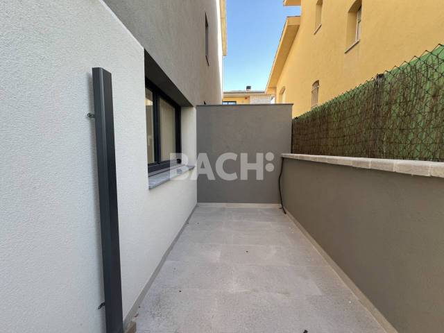 Piso en Alquiler en Calle Tarragona en Calldetenes