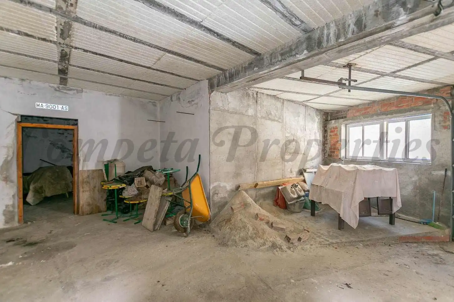 Casa o xalet en venda en Salares amb Jardí privat