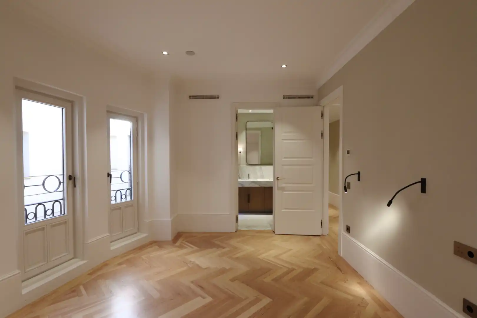 Ático en venta en Madrid con Aire acondicionado, Calefacción y Jardín privado