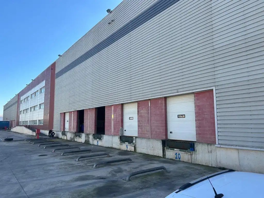 Nave industrielle avec ascenseur à louer à Carrer d'Europa 1, imagen 2