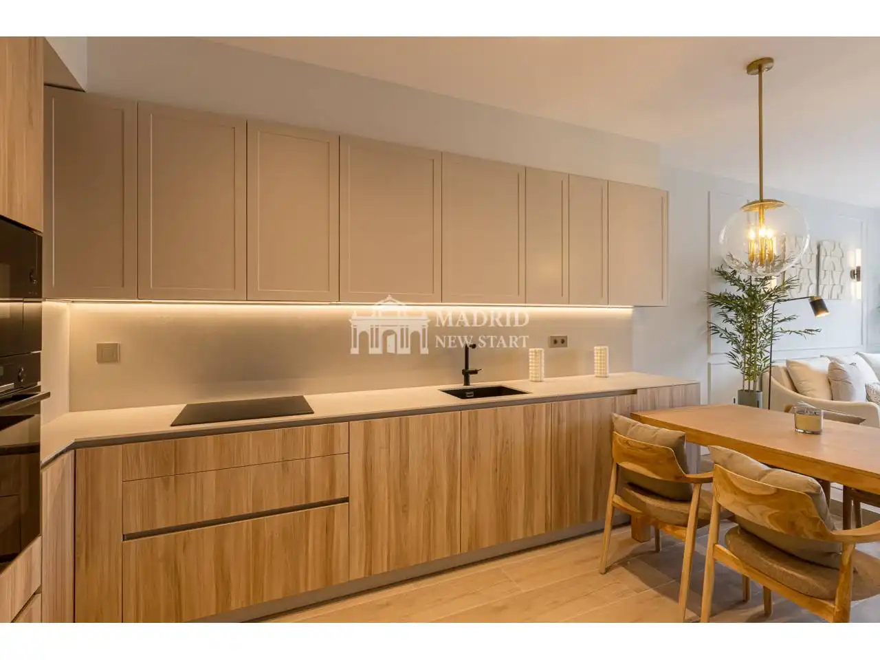 Kitchen of Flat for rent in Madrid  with Air Conditioner, Heating and Terrace