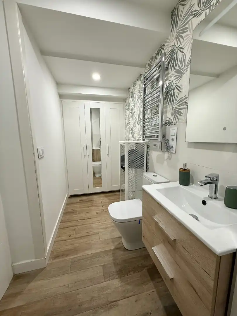Baño de Planta baja en venta en Madrid con Aire acondicionado, Calefacción y Amueblado