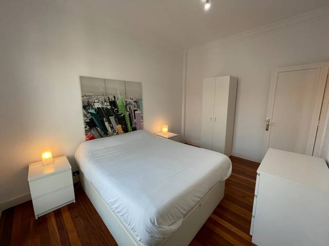 Piso en Alquiler en Autonomia Kalea, 4 en Zabalburu