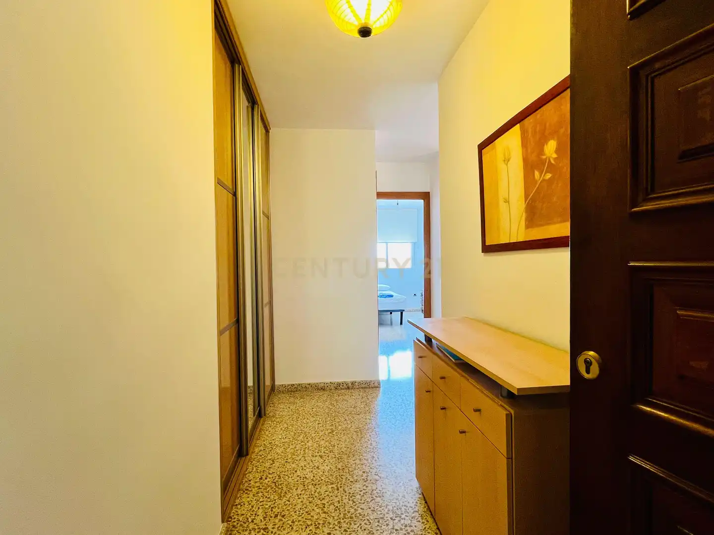 Flat for rent in Granada  with Air Conditioner, Oven and Washing machine