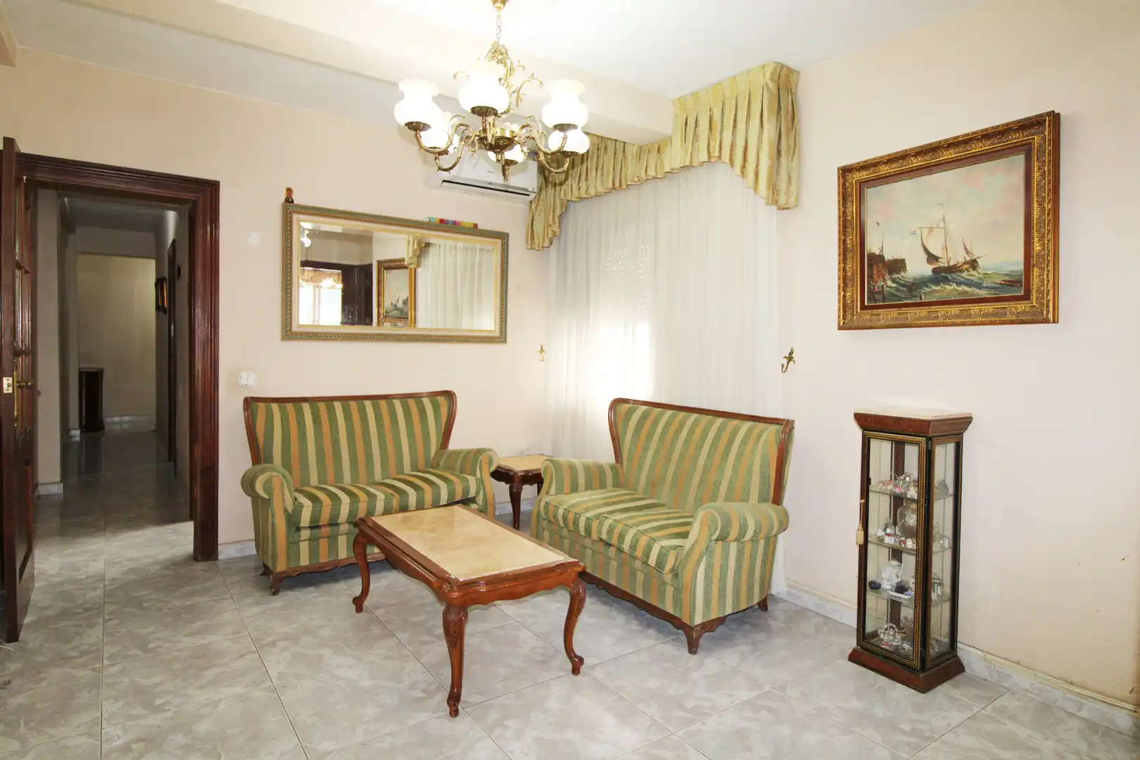 Flat for sale in Levante