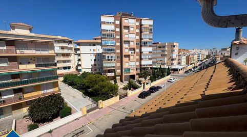 Apartamento dúplex con terraza, en la provincia de Alicante, en la ciudad de Torrevieja, en el distrito de La Mata. 3 habitaciones, imagen 2