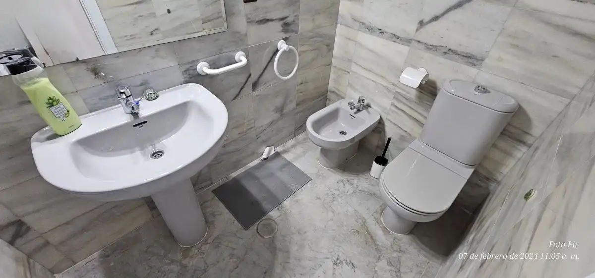 Piso de alquiler en camilo jose cela, La Buhaira