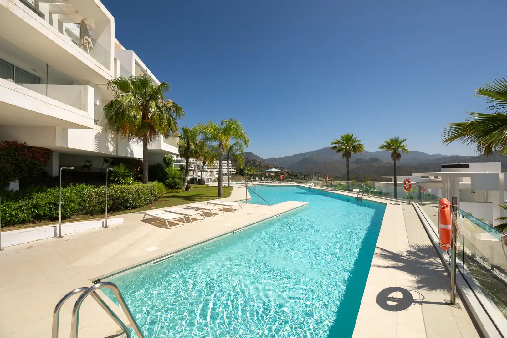 Àtic amb piscina en venda a Marbella Centro, imagen 7
