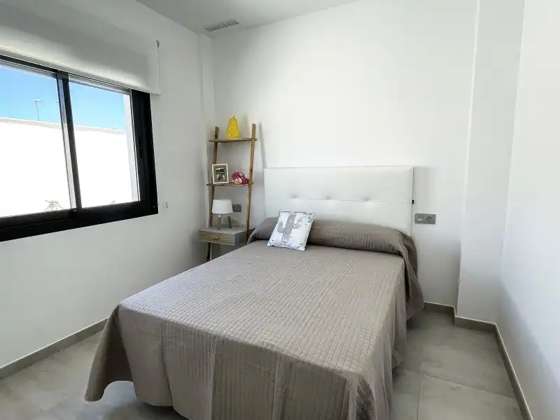 Habitación de Casa o chalet en venta en Pilar de la Horadada con Aire acondicionado, Terraza y Piscina