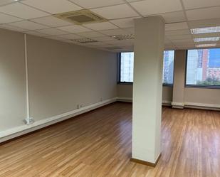 Office to rent in  Barcelona Capital  with Air Conditioner