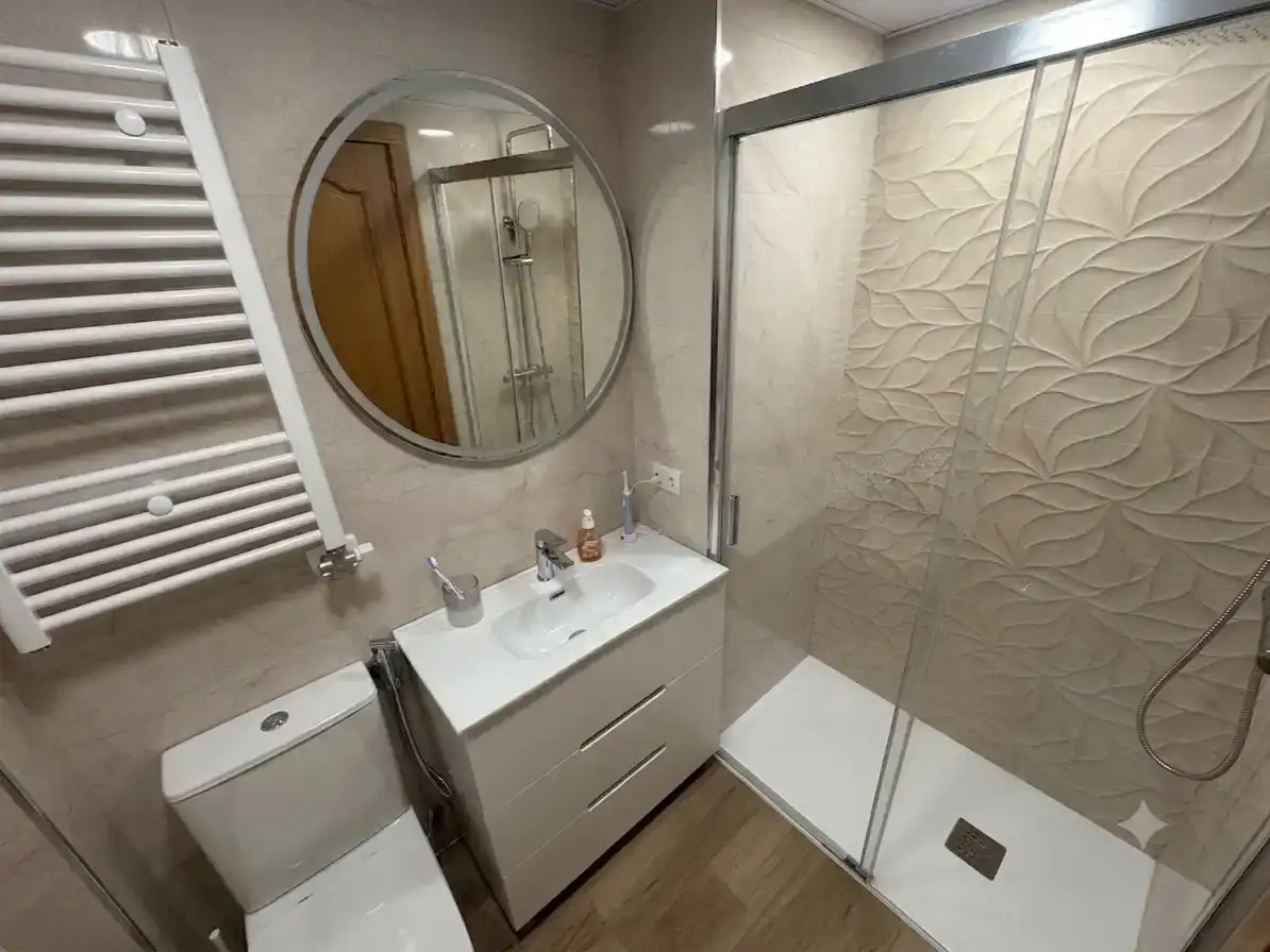 Piso en venta en Avenida del Compromiso de Caspe, 3, Las Fuentes
