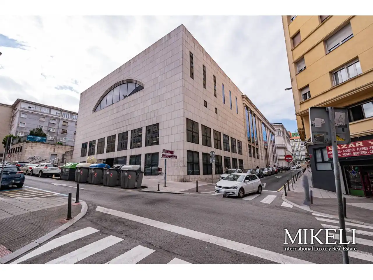 Vista exterior de Local en traspaso en Santander con Aire acondicionado y Alarma