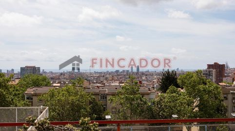Foto 5 de Piso en venta en Via Favència, Les Roquetes, Barcelona Capital