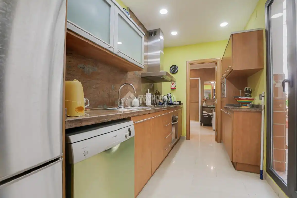 Kitchen of Flat for sale in Terrassa  with Air Conditioner, Heating and Terrace