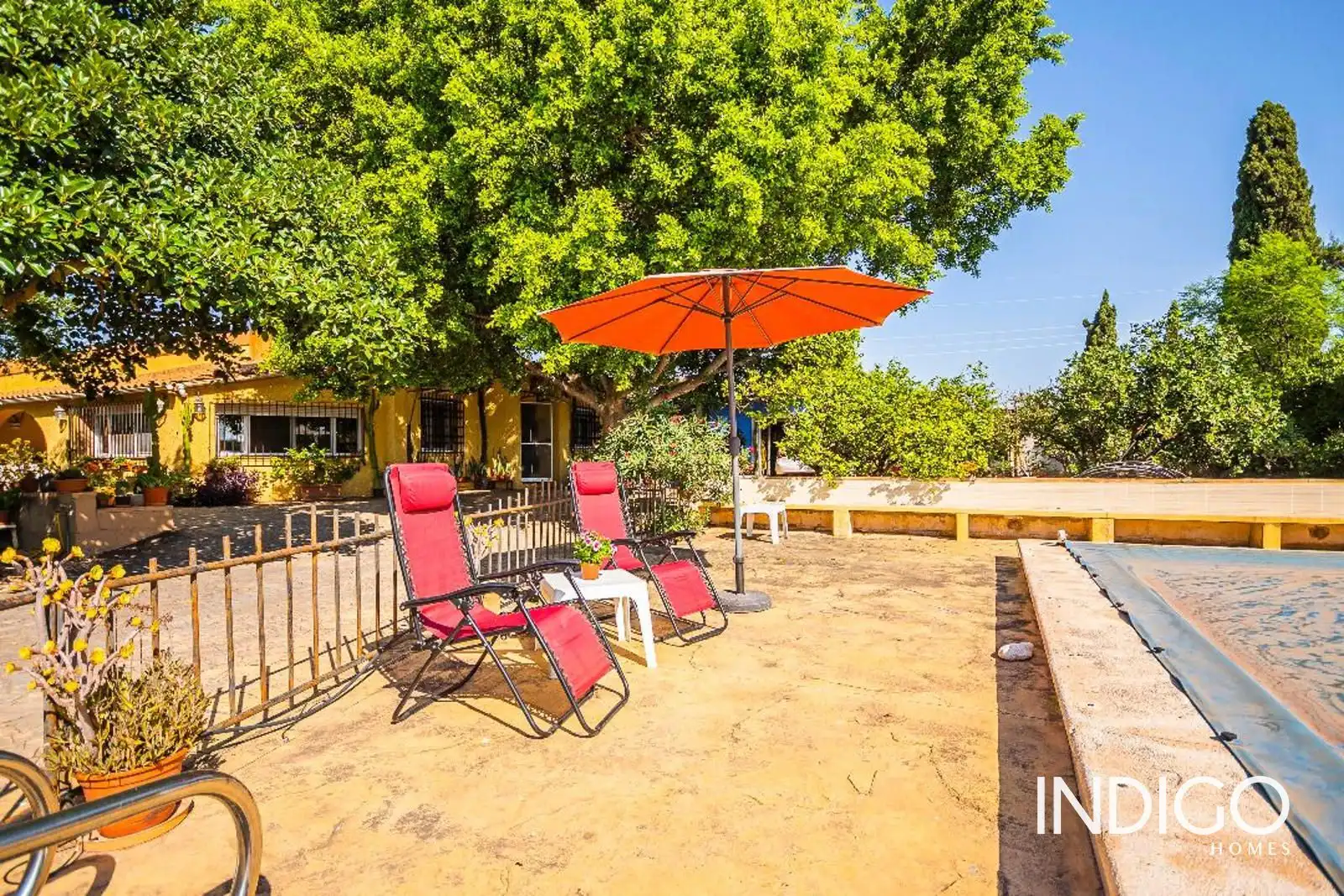 Exterior view of Houses for sale in San Vicente del Raspeig / Sant Vicent del Raspeig  with Air Conditioner, Heating and Terrace