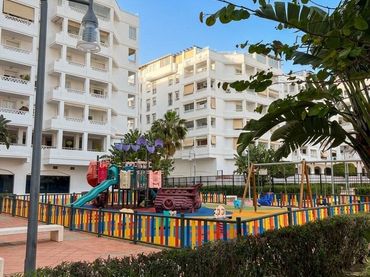 Àtic amb piscina en venda a Nueva Andalucía