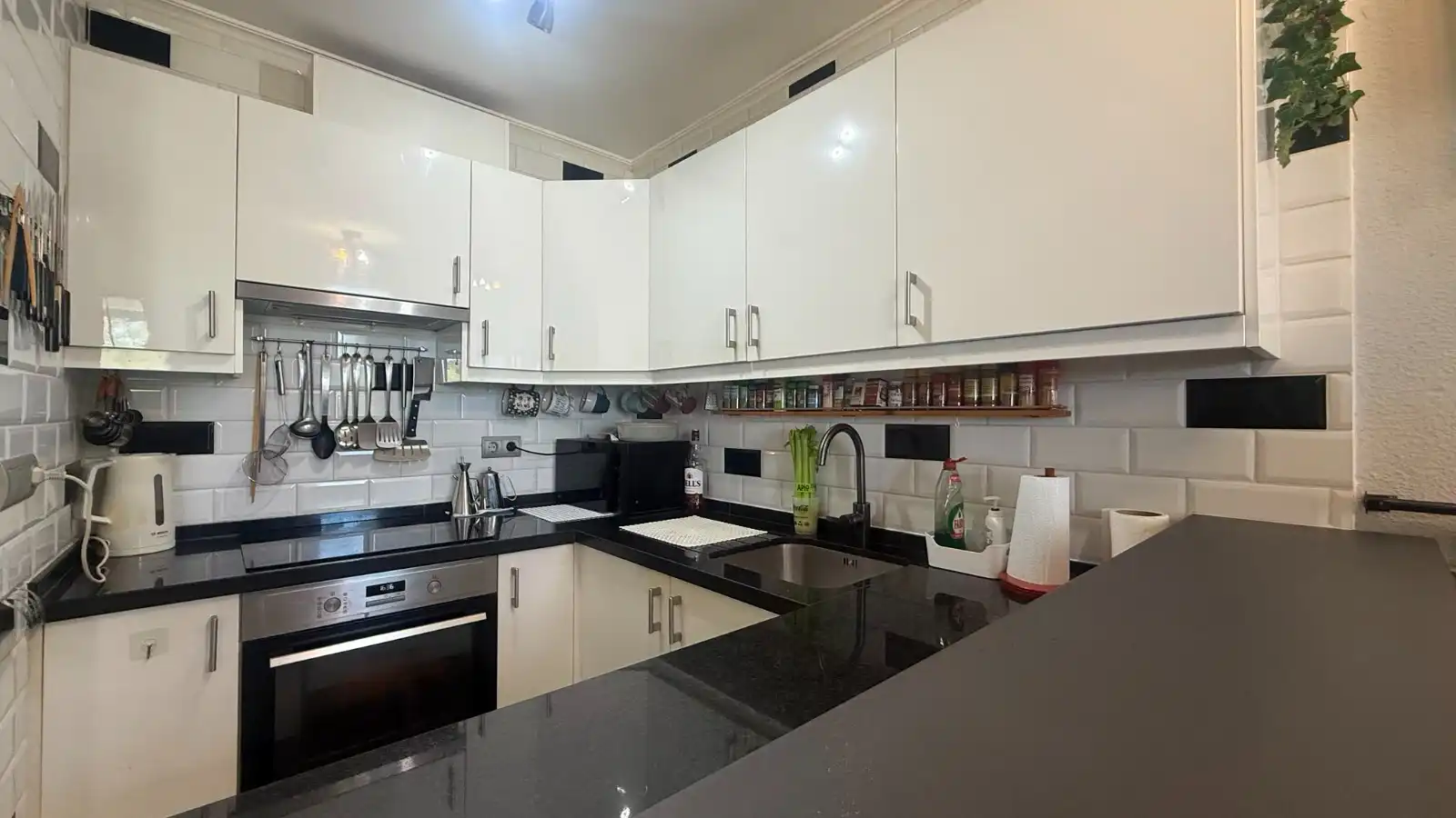 Cocina de Apartamento en venta en Sant Antoni de Portmany con Aire acondicionado, Terraza y Amueblado