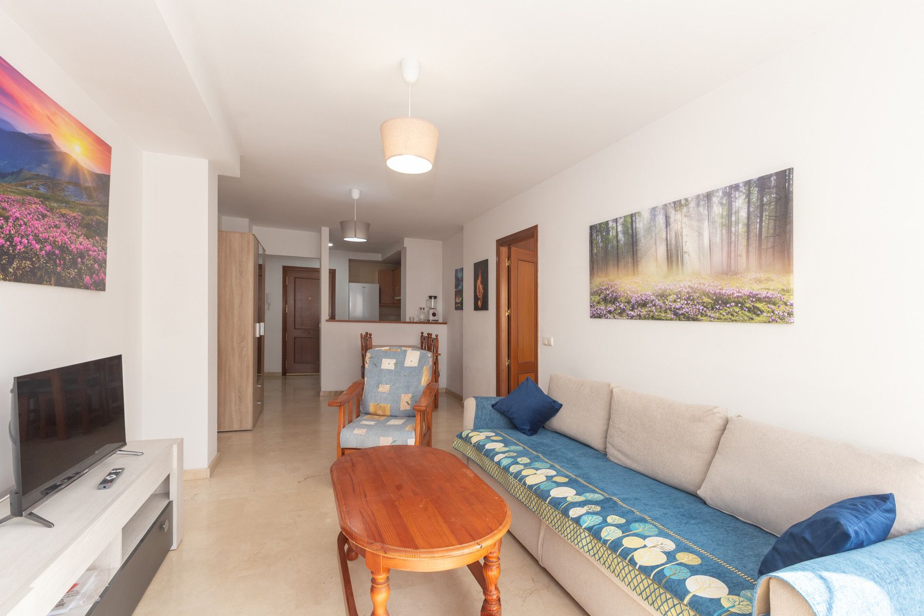 Sala d'estar de Pis en venda en Estepona amb Terrassa