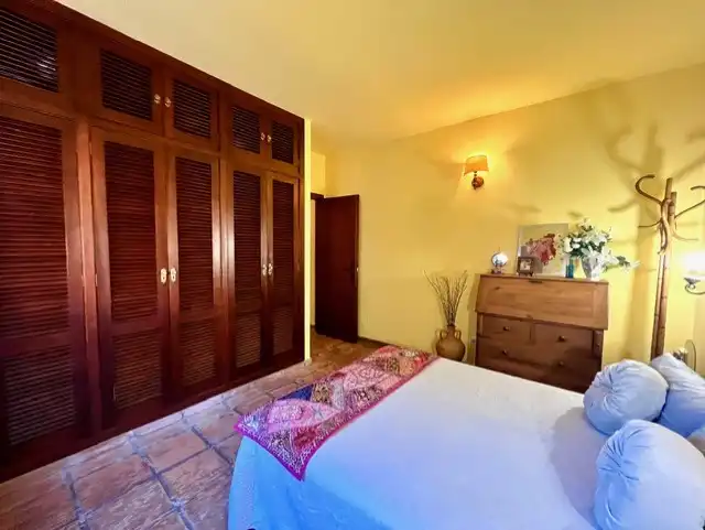 Habitación de Casa o chalet en venta en Marbella con Aire acondicionado, Calefacción y Jardín privado