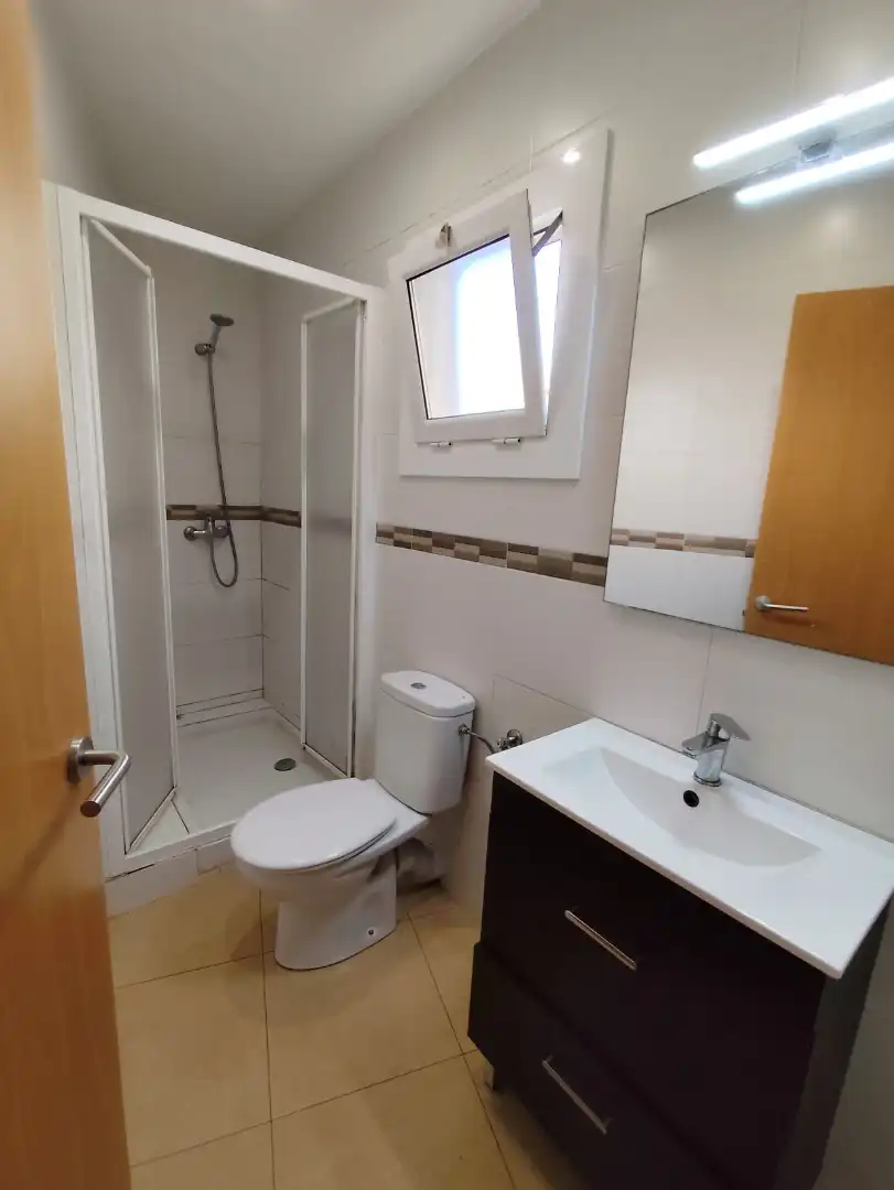 Baño de Piso en venta en Barcelona con Calefacción, Parquet y Horno