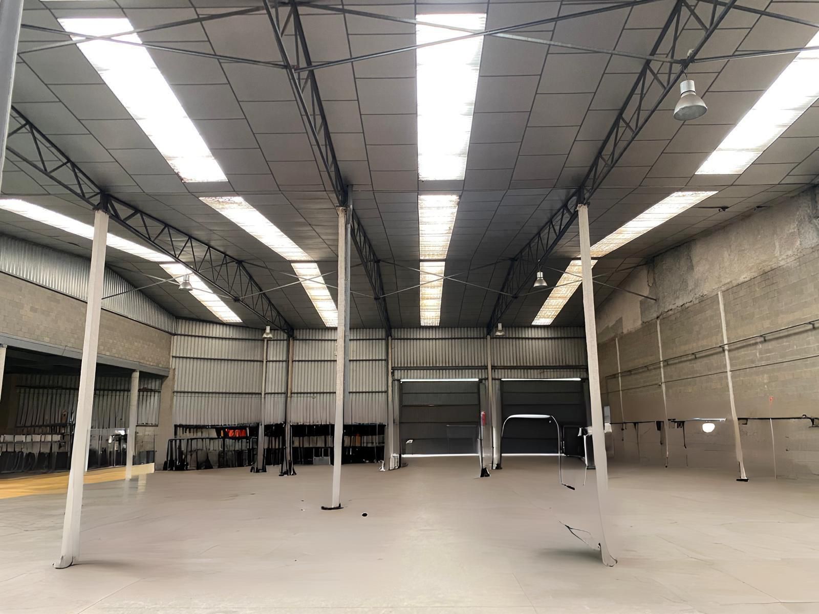 Nau industrial en venda a Carrer dels Basters, Palau-solità i Plegamans