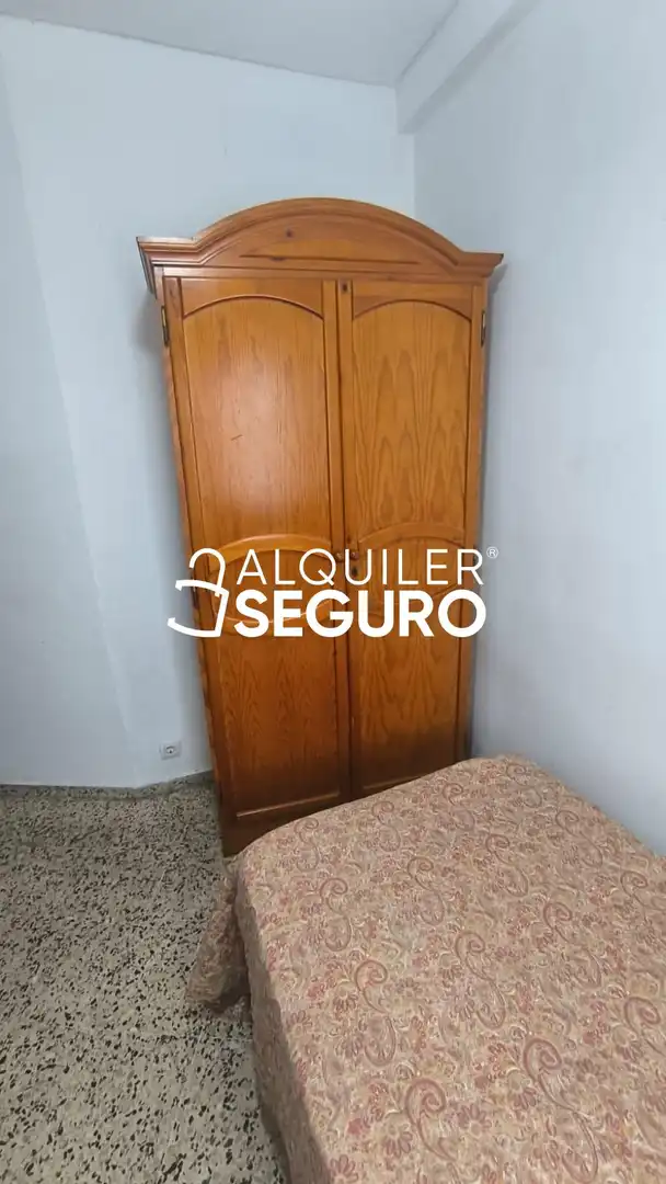 Bedroom of Flat for rent in Málaga  with Air Conditioner and Furnished