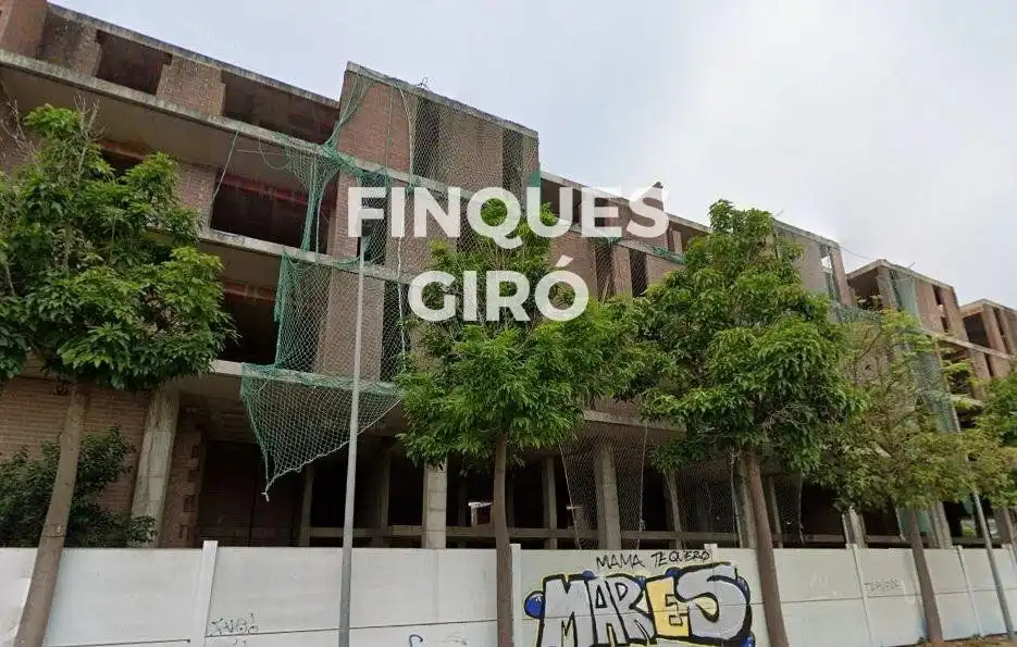 Edifici en venda a ABADESSA EMMA, El Tancat - Mas d'en Gual