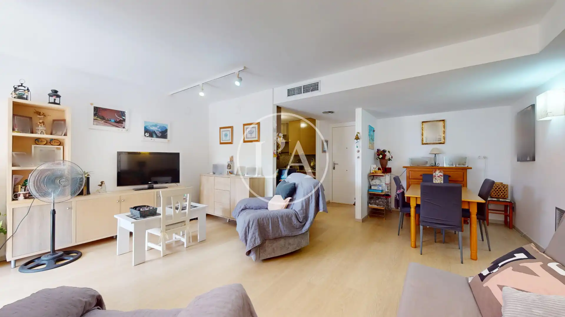 Apartment with pool for sale in Carrer d'Emili Vendrell 8, imagen 7