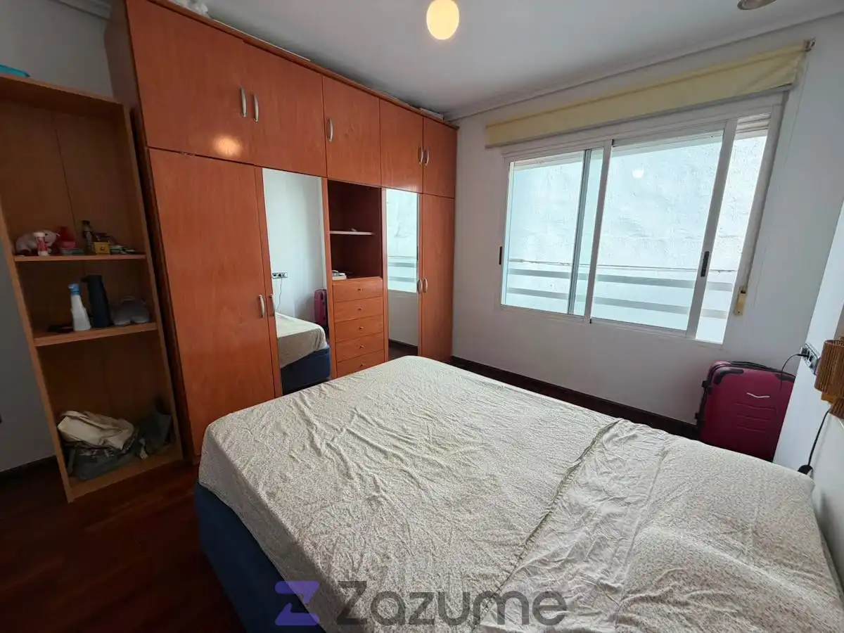 Habitación de Piso de alquiler en Valencia con Parquet, Amueblado y Horno