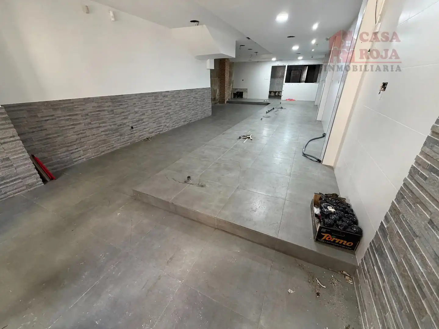 Commercial properties for rent in Cangas 