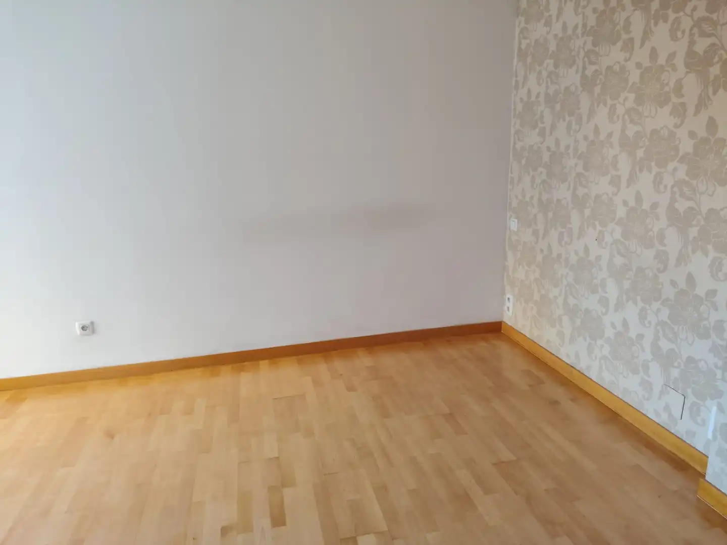 Dormitori de Pis en venda en Ponferrada amb Aire condicionat, Calefacció i Parquet