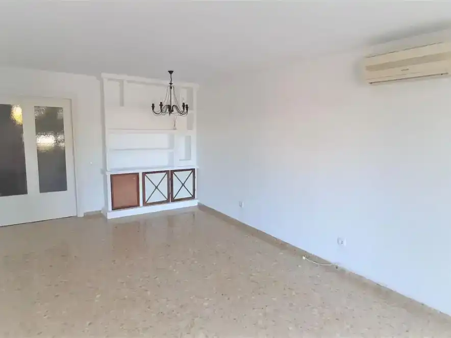 Sala de estar de Piso en venta en Santa Eufemia