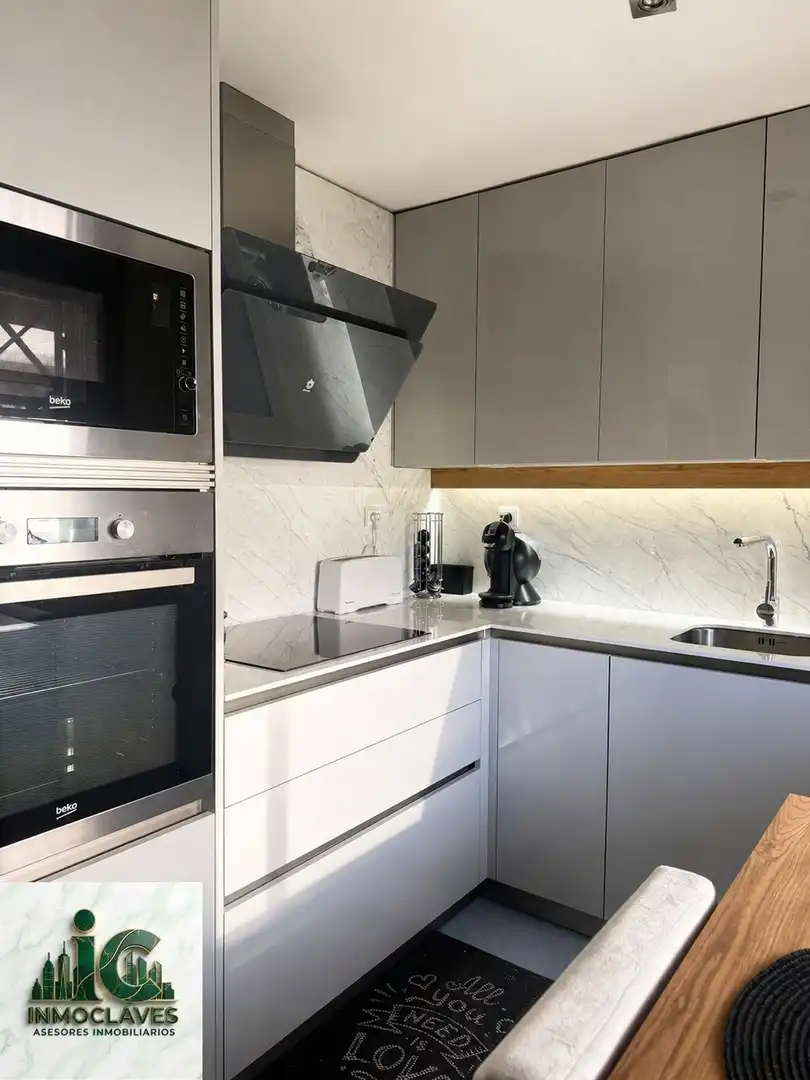 Cocina de Ático en venta en Algeciras con Aire acondicionado, Calefacción y Terraza