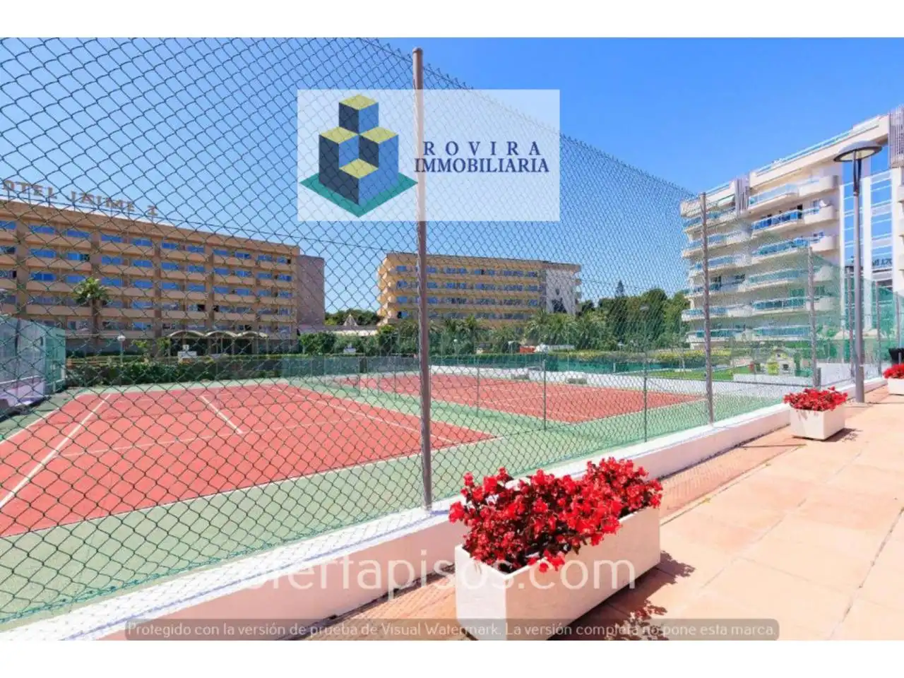 Vista exterior de Piso en venta en Salou con Aire acondicionado, Calefacción y Terraza