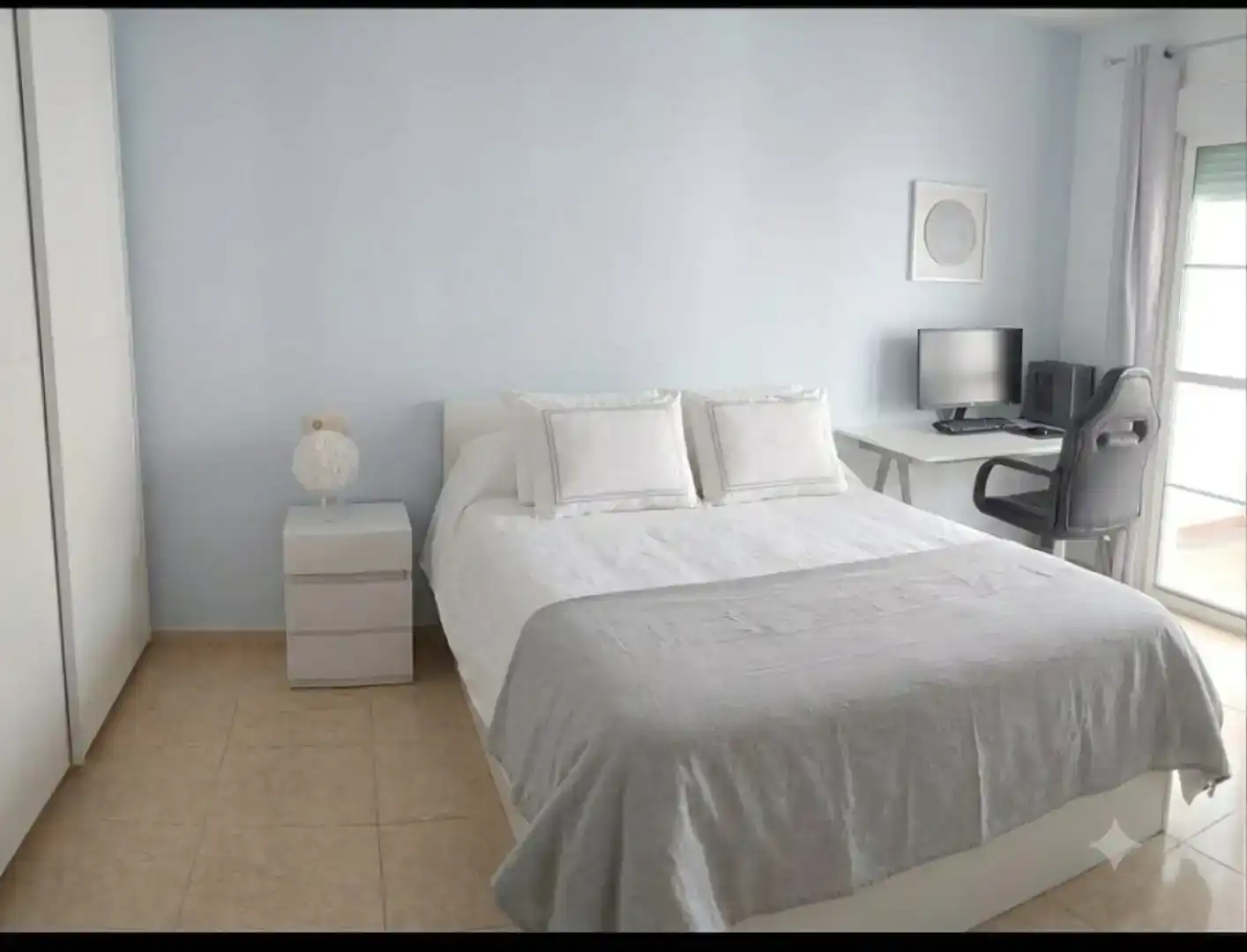 Dormitori de Àtic en venda en Guaro amb Piscina i Moblat