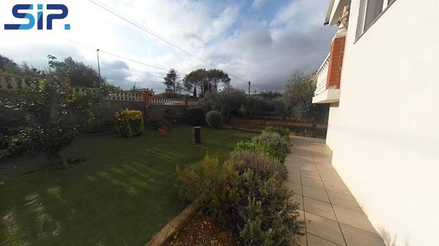 Casa-chalet en Venta en Avinyonet del Penedès