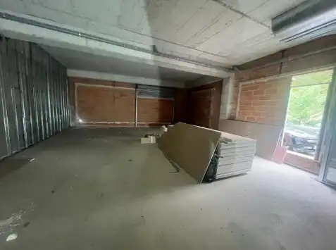 Local de alquiler en Vic con Terraza