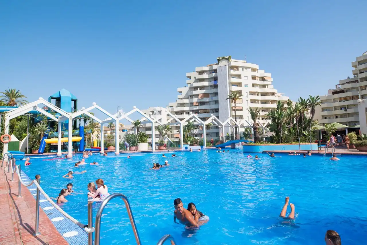 Habitatge amb piscina en venda a Avenida del Parque 3, imagen 15