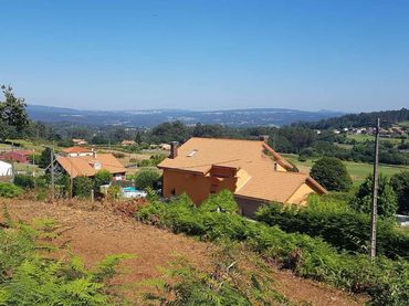 Terrenys i solars en venda a Brión