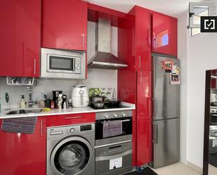 Kitchen of Flat to rent in  Madrid Capital  with Air Conditioner and Balcony