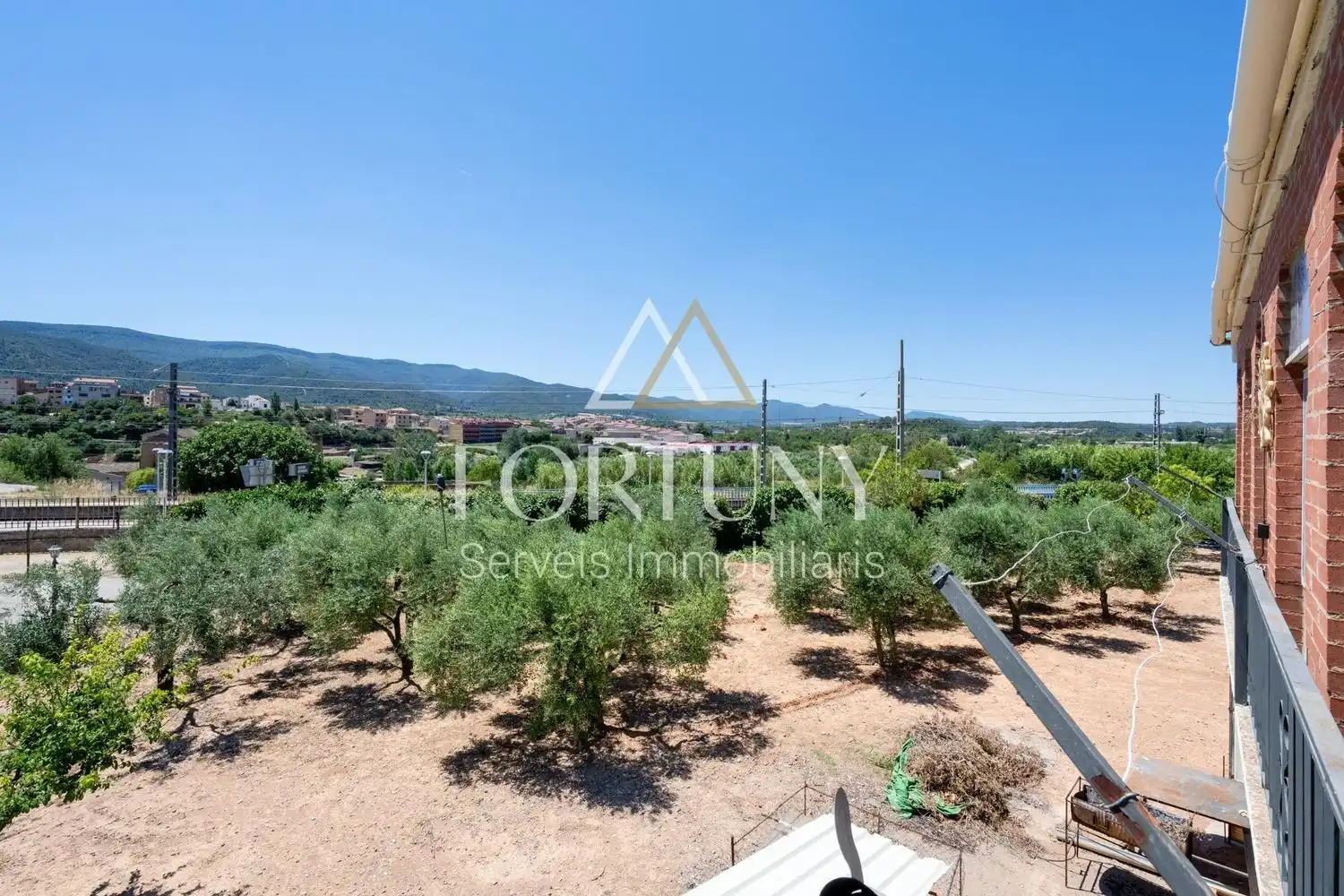 Casa o chalet en venta en L'Espluga de Francolí con Piscina